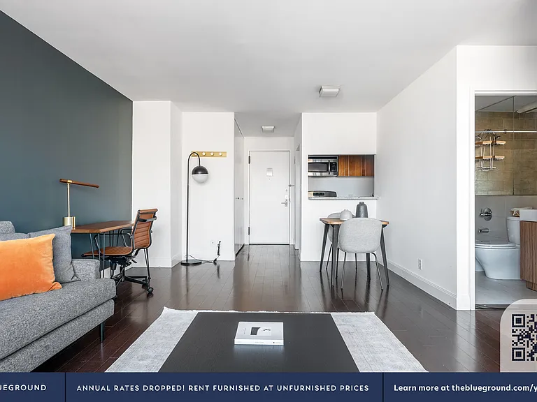 200 E 82nd St #19F — Photo 2