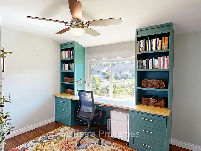 2342 Fordham Dr — Photo 37