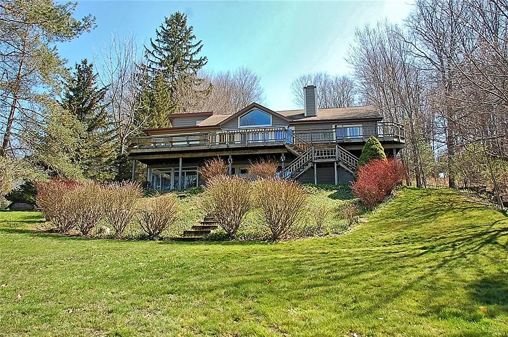 4635 Sunset Bay Dr photo 1
