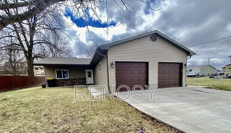 217 E Front St #B — Photo 1