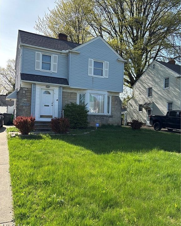 1st image of 1104 S Belvoir Blvd