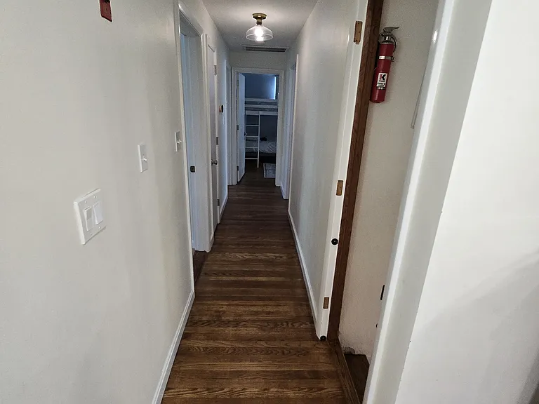 55 Eldred St — Photo 28