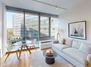 550 W 54th St APT 806, New York, NY 10019