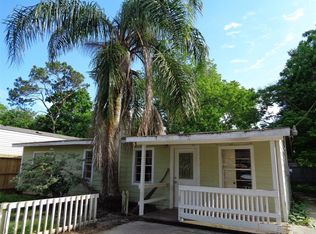3206 Triplett St, Bacliff, TX 77518