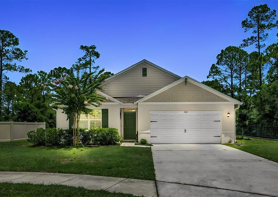 1st image of 801 Baylor Dr