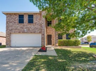 5100 Cliff Oaks Dr, Fort Worth, TX 76179