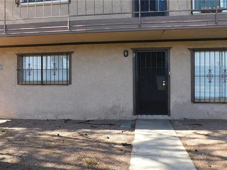 565 S Royal Crest Cir #13 — Photo 2