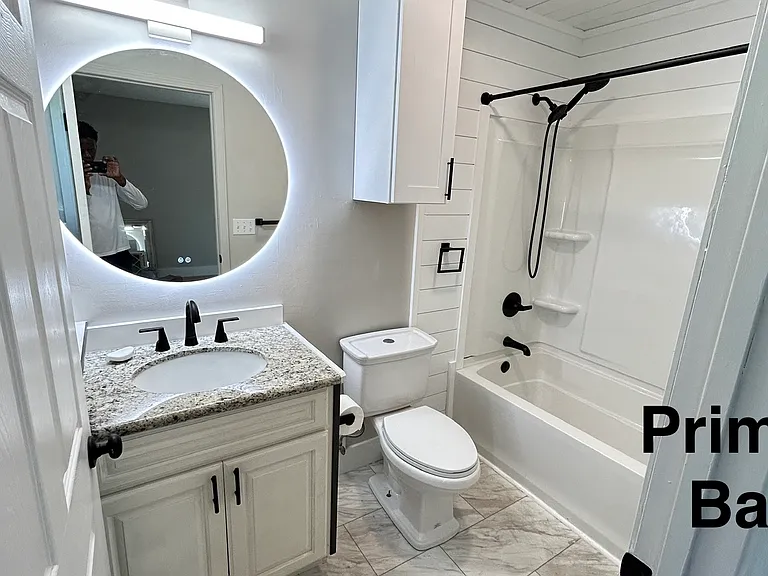 353 Courtenay Ave — Photo 9