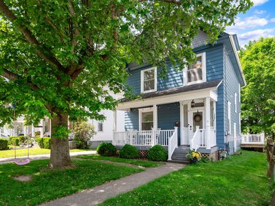 129 N Milton St, Zelienople, PA, 16063
