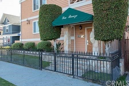 1st image of 637 Atlantic Ave APT 4