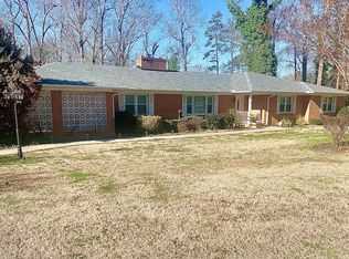 310 Forest Lane Dr, Gaffney, SC 29340