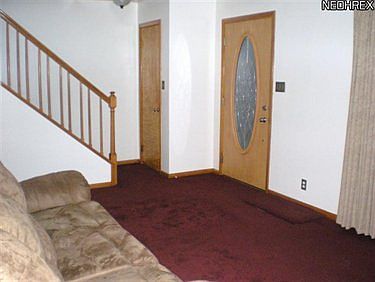 4th image of 471 Lamont Ave