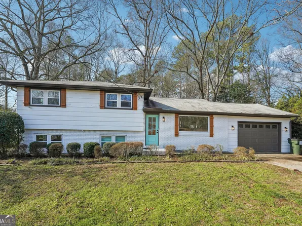 680 Village Lane Dr SW, Marietta, GA 30060