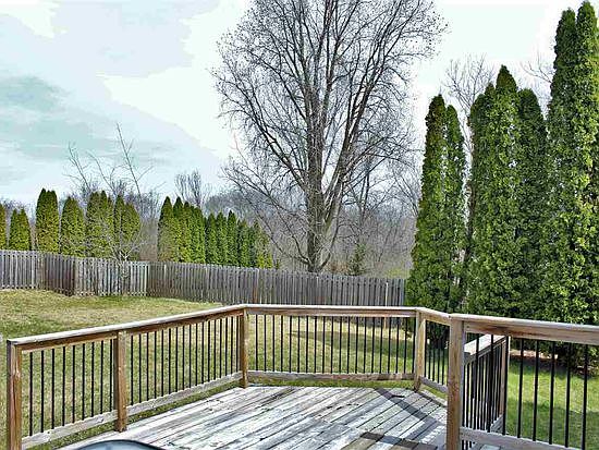 2nd image of 4120 Cresthill Dr