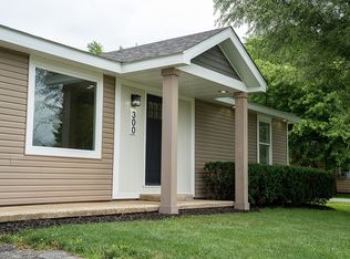 300 W Alabama Ave, Casey, IL 62420