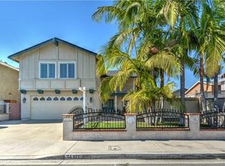 14101 Uxbridge St, Westminster, CA 92683