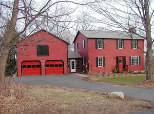 535 N Farms Rd, Northampton, MA 01062