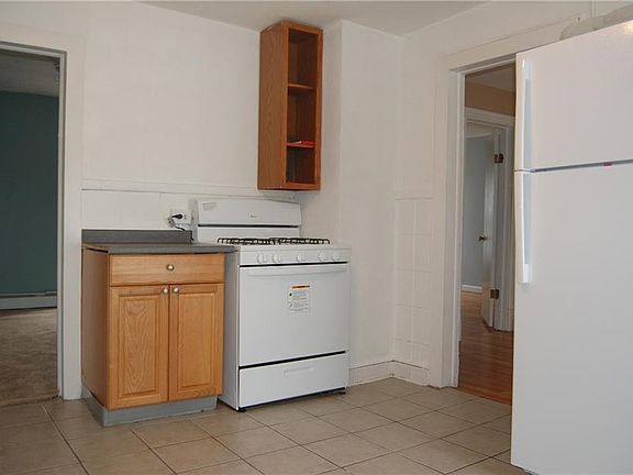 upper kitchen