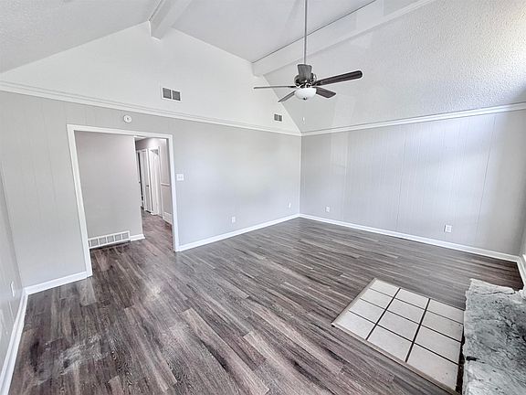 4th image of 6042 Whisper Valley Dr