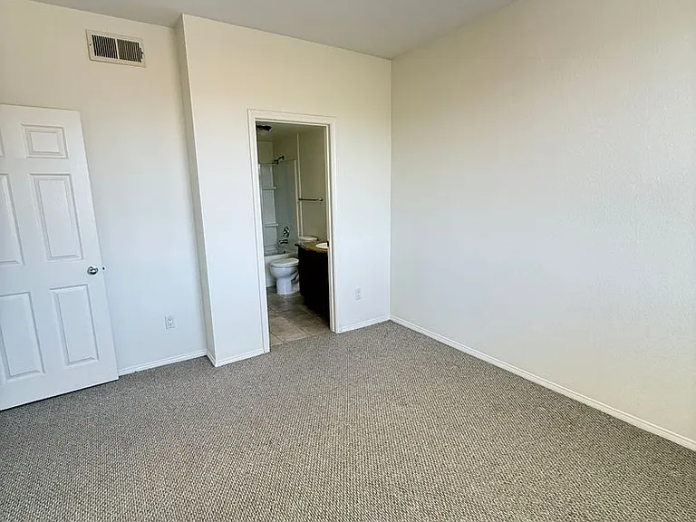 3845 Elijah Ct #637 — Photo 8