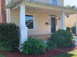 805 Maple St, Elizabeth City, NC 27909