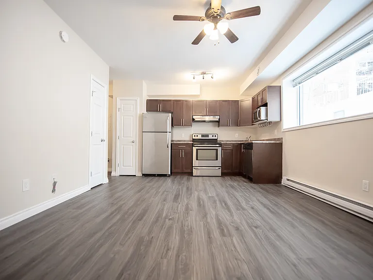 433 Edison Ave #315 — Photo 8