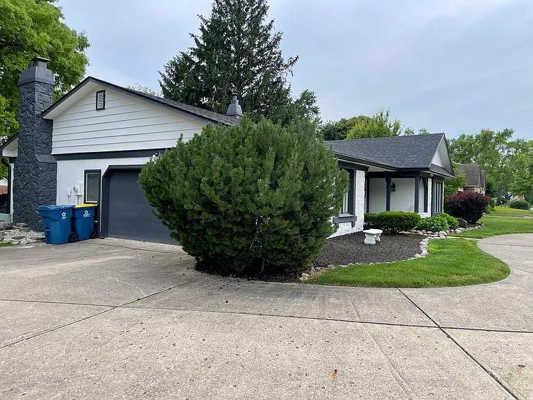 4719 Brookshire Pkwy — Photo 11