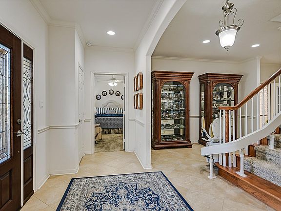 5th image of 130 Cave Springs Rd
