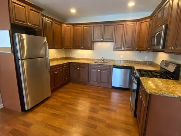 78-84 W Main - Somerville Arms, 78-84 W Main St #313, Somerville, NJ 08876