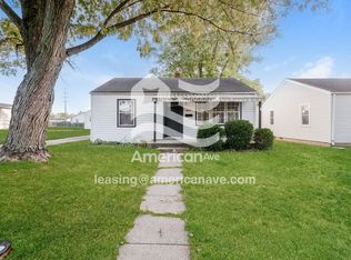 425 E 36th St, Anderson, IN 46013
