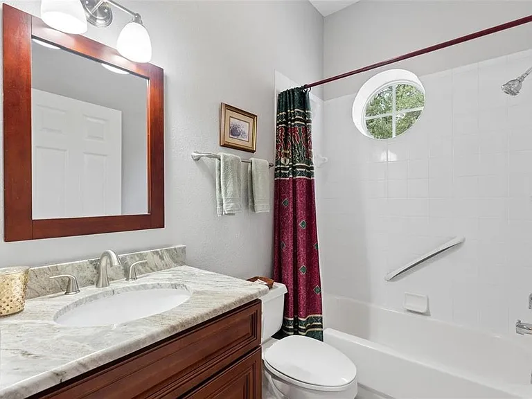 3865 Winding Lake Cir — Photo 24