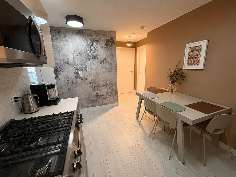 222 Parkville Ave #5A — Photo 12