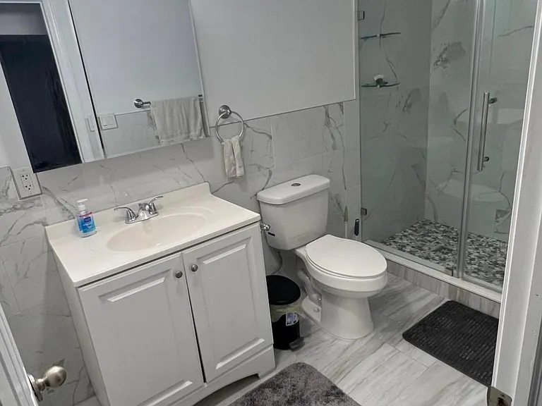 319 Kennedy Blvd #C — Photo 21