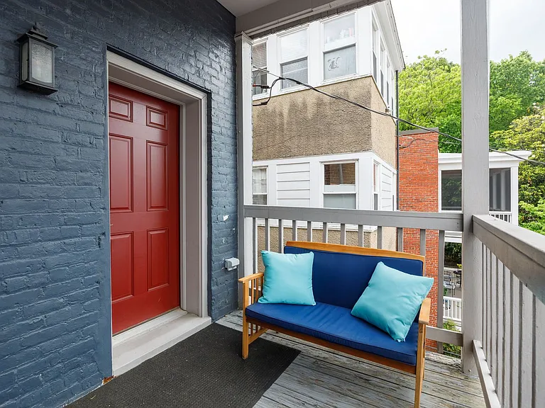 22 N Arthur Ashe Blvd — Photo 34