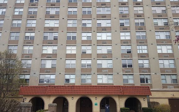 2nd image of 4300 W Ford City Dr #A1210