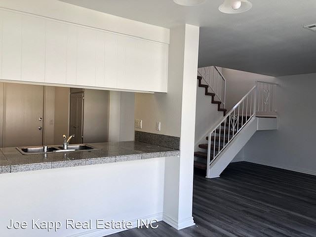 1st image of 1324 Gina Dr