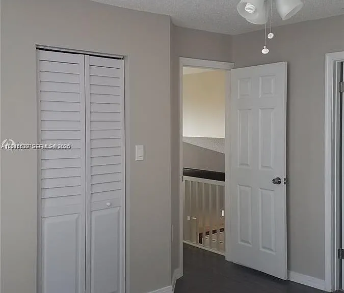 22202 Glenmoor Dr #22202 — Photo 9