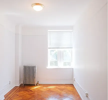 Rented by Marjorie Thompson, LREB | media 34