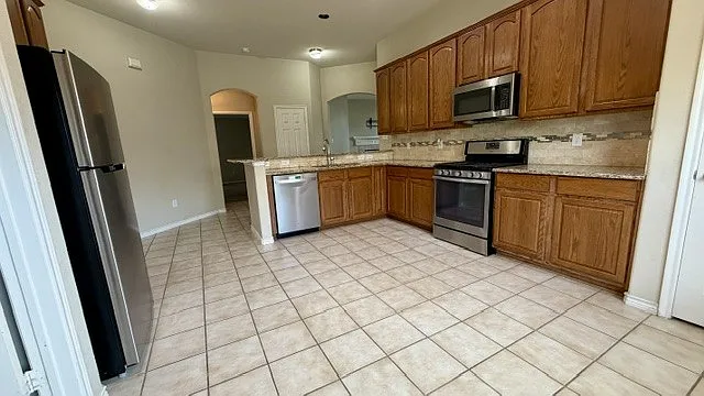1700 Summerfield Dr — Photo 8
