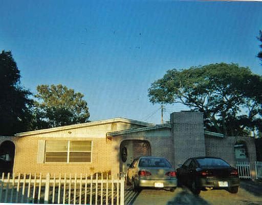 1st image of 6019 N Coolidge Ave