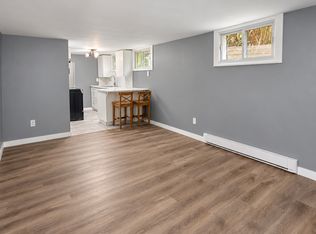 200 Craydon Rd #103, Whitby, ON L1N 2B6