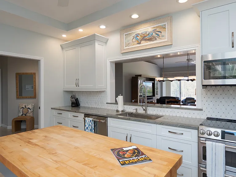 2013 Harbour Links Dr — Photo 24