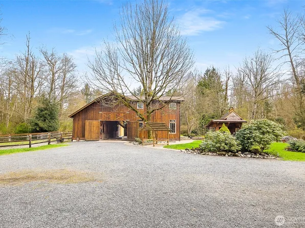 19529 17th Drive NE, Arlington, WA 98223