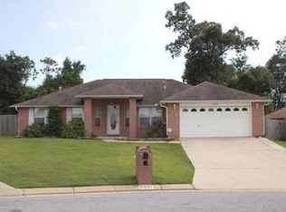 6901 Raburn Rd, Pensacola, FL 32526