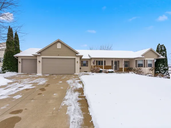 N549 Robinhood Dr, Sherwood, WI 54169