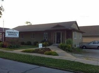 418 E Walnut St, Boonville, MO 65233