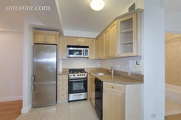 Rented by Corcoran | media 14