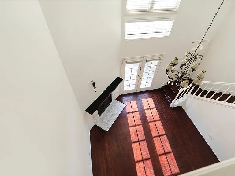2213 Stanford St #2213 — Photo 8