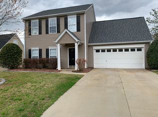 238 Dartmoor Dr, Spartanburg, SC 29301