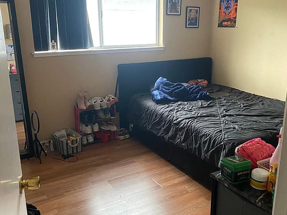 3rd image of 840 Opal Dr APT 4